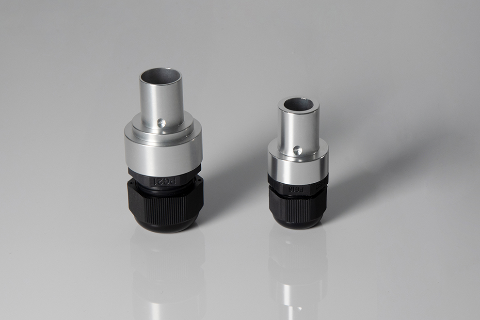 Fiber optic illuminator port connector for low voltage fiber optic light source | Fiberopticslight.com